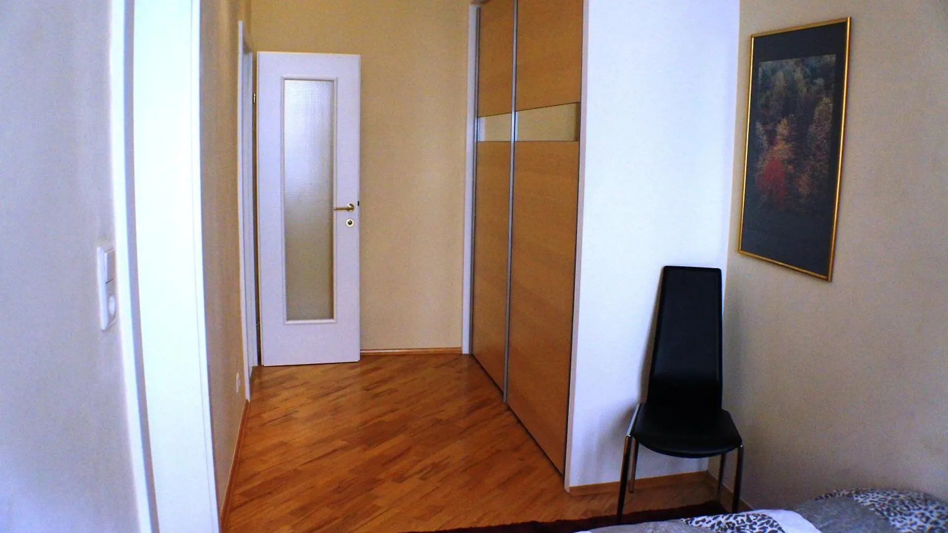 Gala Apartments - City Oasis At Naschmarkt Viena Áustria