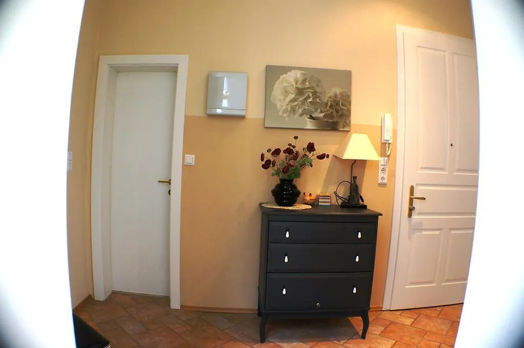 Gala Apartments - City Oasis At Naschmarkt Viena Áustria